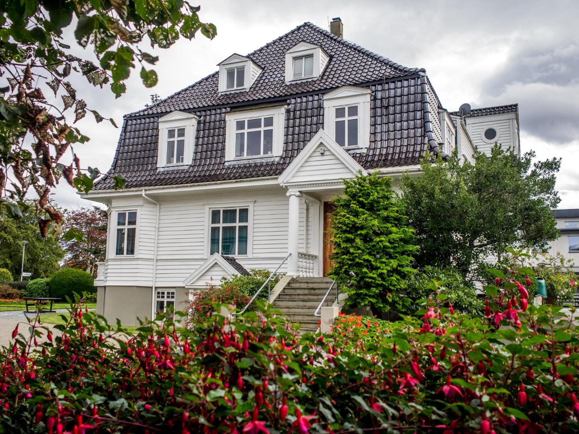 Solborg Folkehogskole Hostel Stavanger Exteriör bild